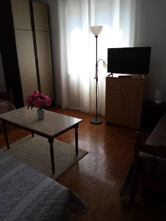 Apartmani Nikola Biograd Na Moru Exteriér fotografie