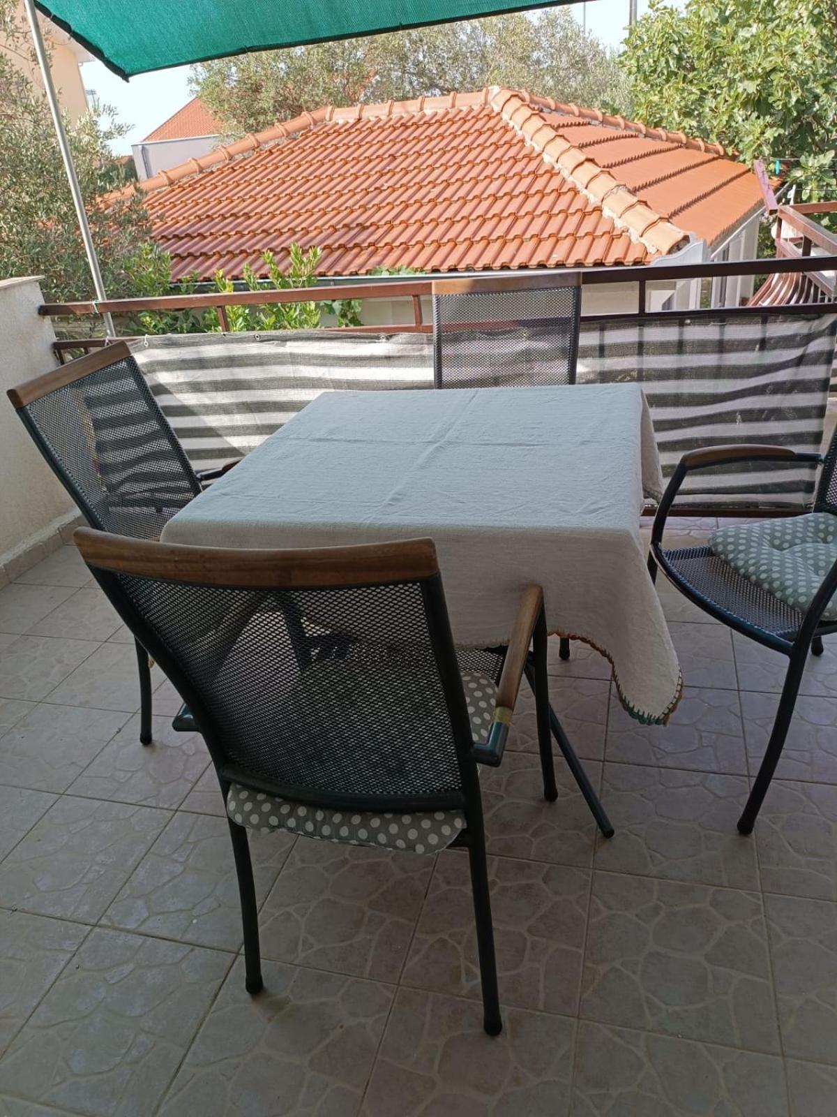 Apartmani Nikola Biograd Na Moru Exteriér fotografie
