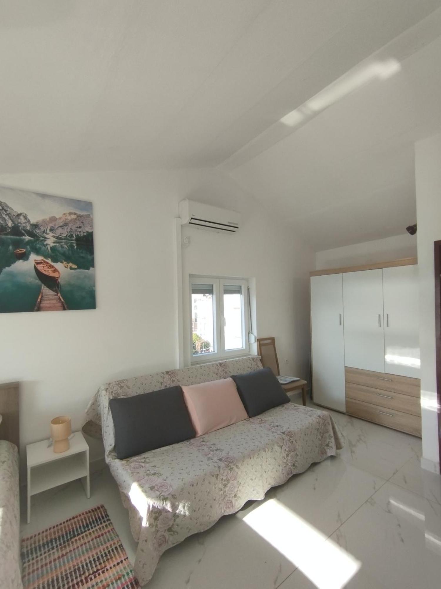 Apartmani Nikola Biograd Na Moru Exteriér fotografie